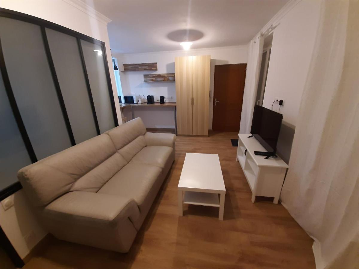 Appartement 2 Pieces, Proche Rer, Bus Et Chateau Rambouillet Buitenkant foto