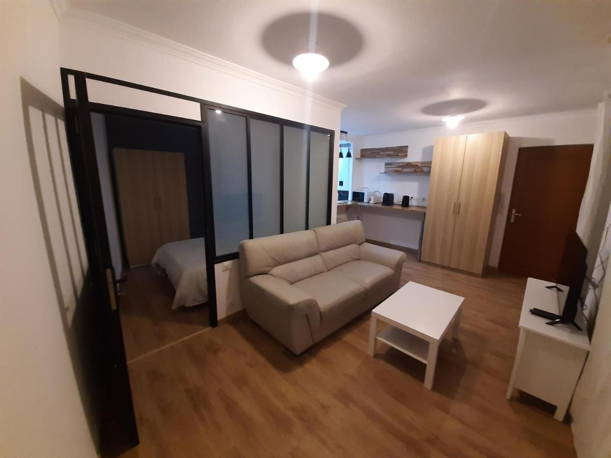 Appartement 2 Pieces, Proche Rer, Bus Et Chateau Rambouillet Buitenkant foto
